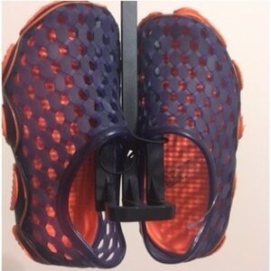 🆕 Perforated Purple and Orange Slip-On Shoes! 💥